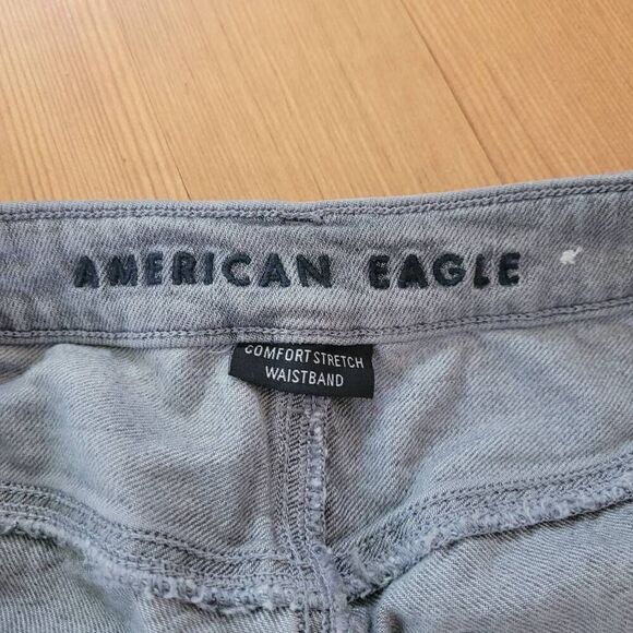 American Eagle mom jeans grey distressed comfort stretch waistband grunge - Picture 6 of 13